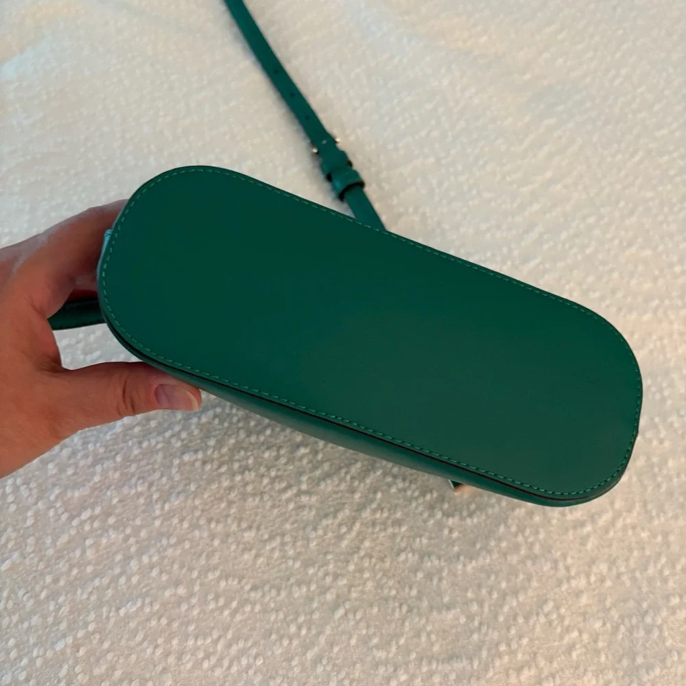 Kate Spade Small Dome Crossbody in Smooth Leather in Wintergreen